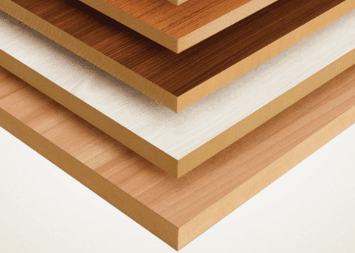 MDF (Medium Density Fiberboard) : Un Matériau Polyvalent et Économique